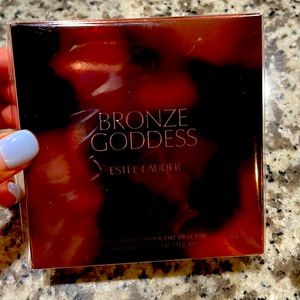 Brand NEW Bronze Goddess Estée Lauder